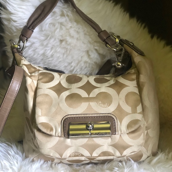 COACH purse - Picture 1 of 8
